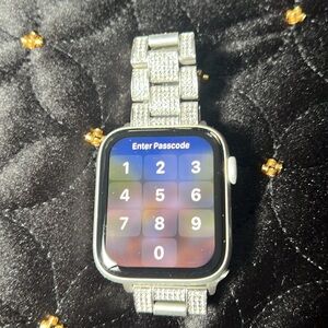 BNWT MICHAEL KORS APPLE WATCH BAND/STRAP SZ 38MM AND 40MM AND ALSO FIT 44MM